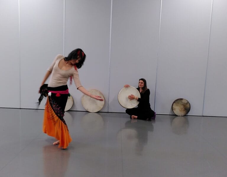 danse libre et intuitive libération corps et esprit