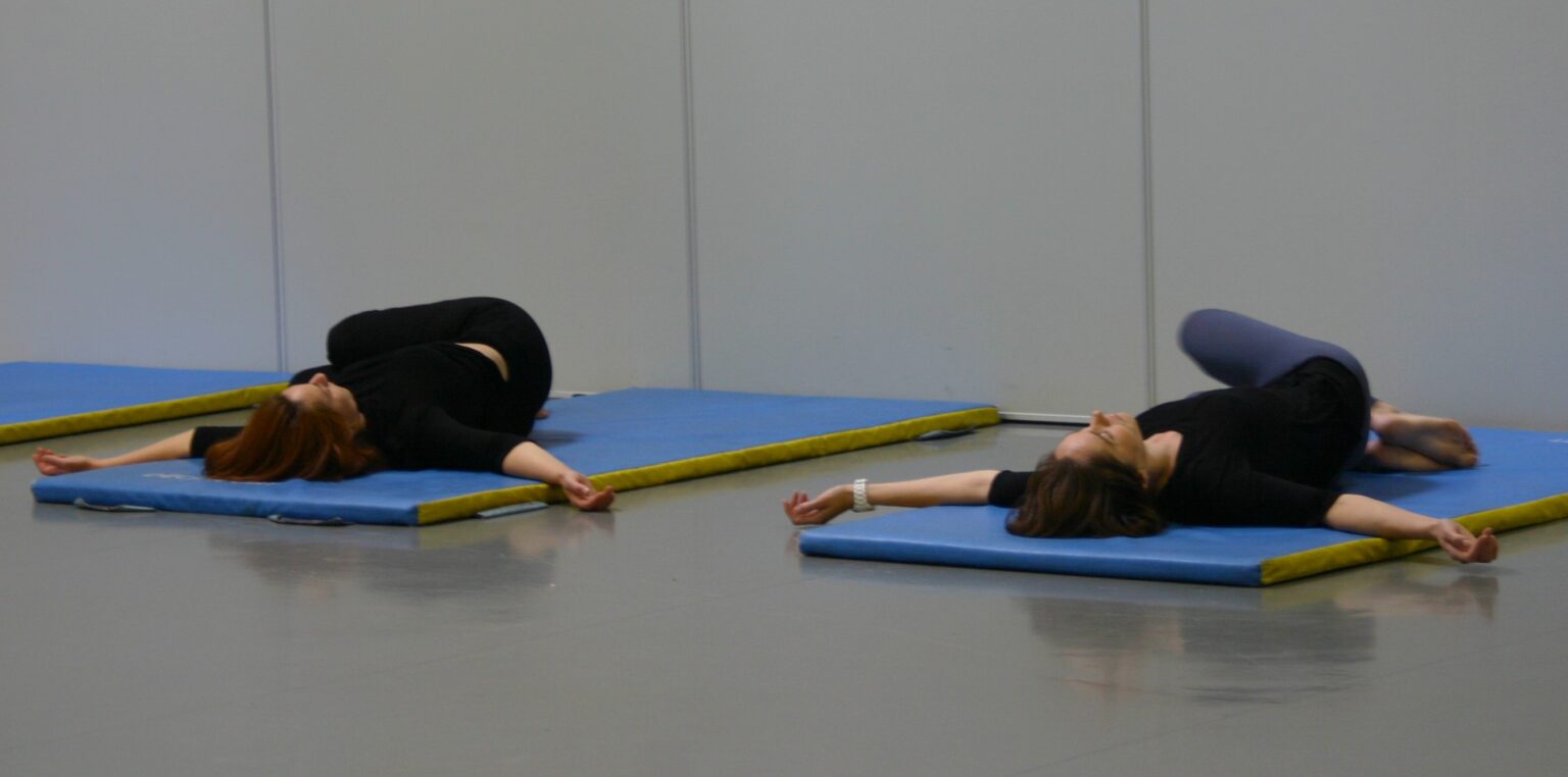 cours d'assouplissement à annecy pour la détente
